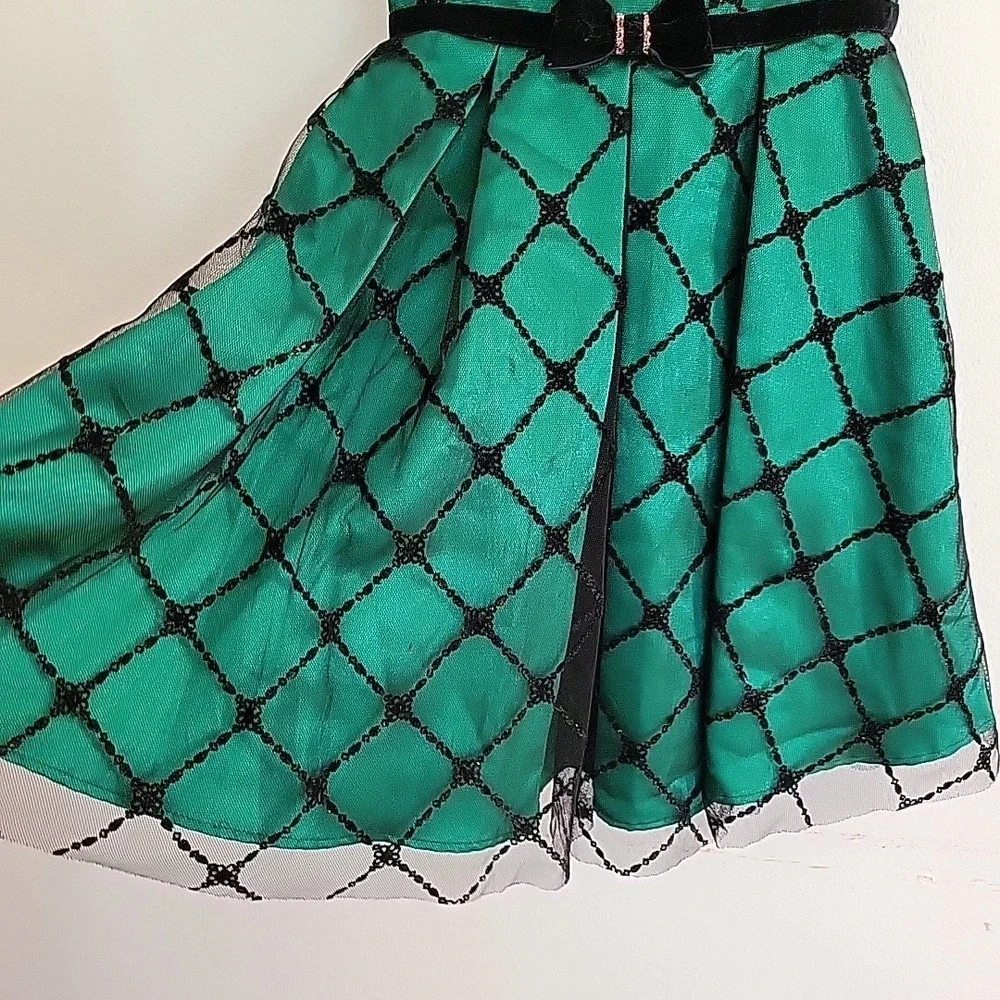 Jona Michelle Girls Dress 5 Emerald Green Satin Black Mesh Festive Holiday Party